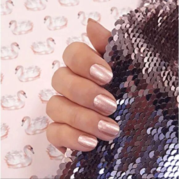 At The Plaza Color Street Blush Nail Polish Strips - Picture 1 of 7